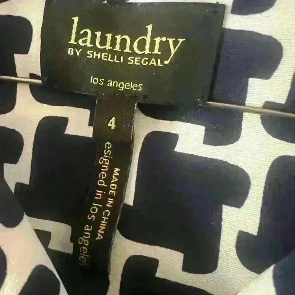 Laundry by Shelli Segal dress Size 4. Exc condition wrinkle free Lightweight - Picture 9 of 11